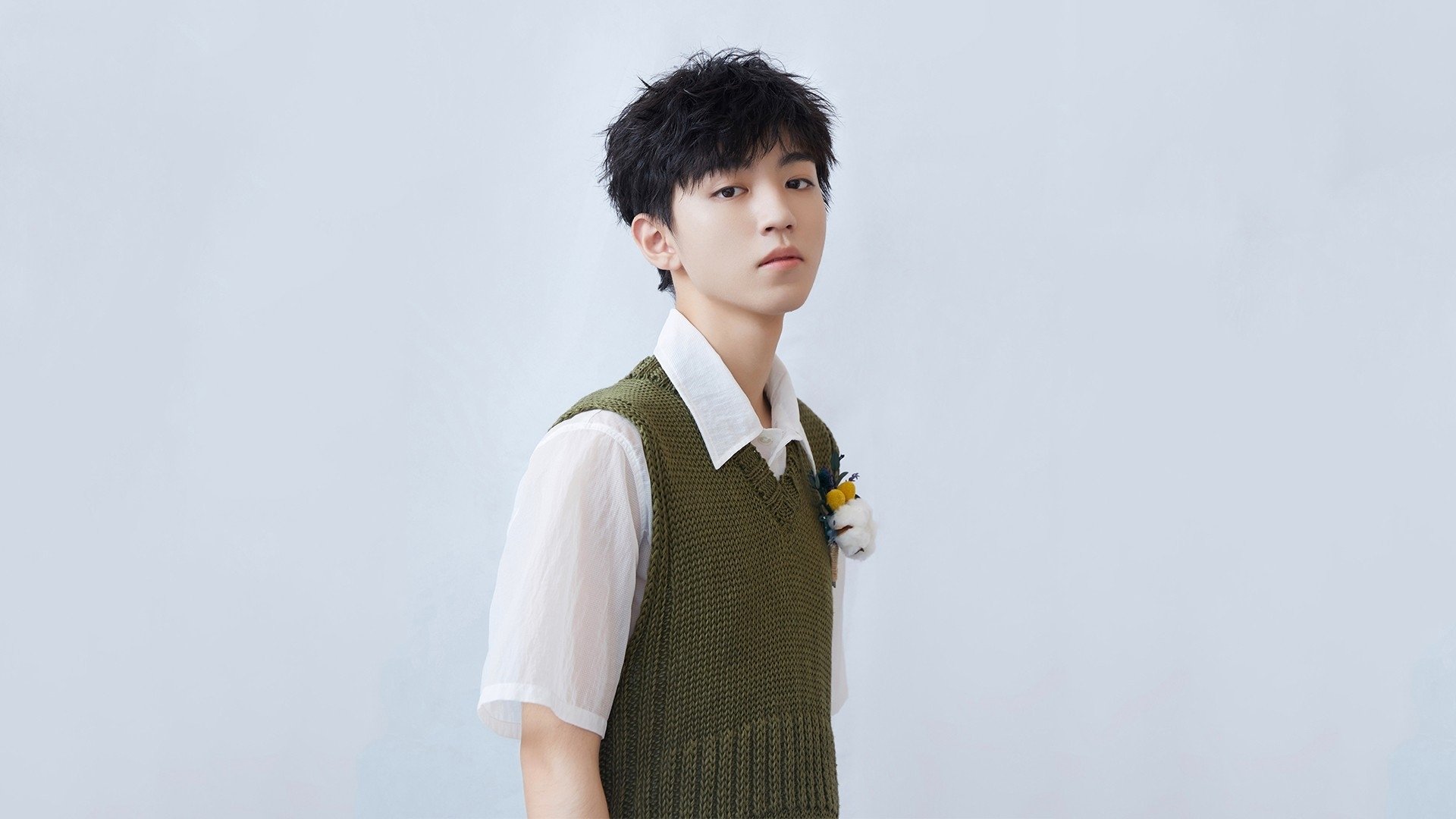 九游jiuyou-逆境中的坚韧：车手奋勇争胜的叙事，逆境车的图片