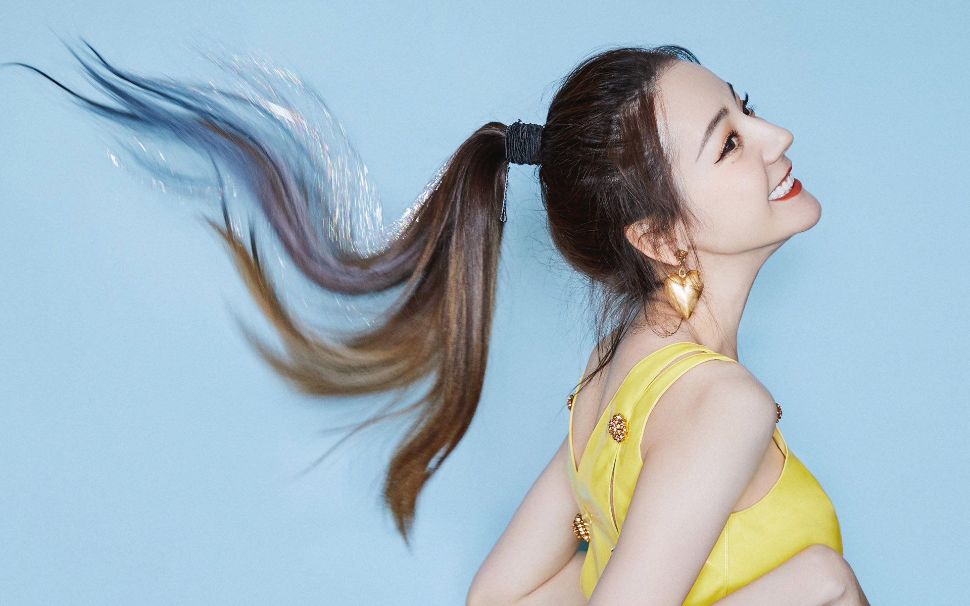 九游下载安装-红蓝大战燃烧起，球场上的激情不容忽视，红蓝大战是什么意思