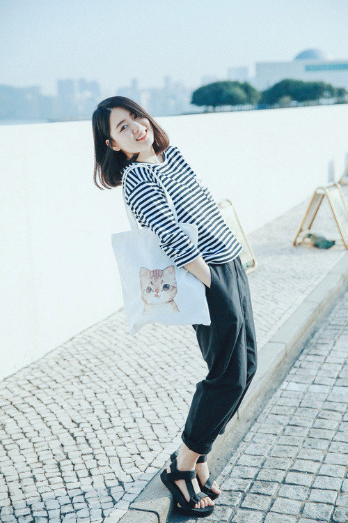 雄鹿主场大胜灰熊,浓眉分独自撑起湖人,雄鹿vs灰熊比赛取消