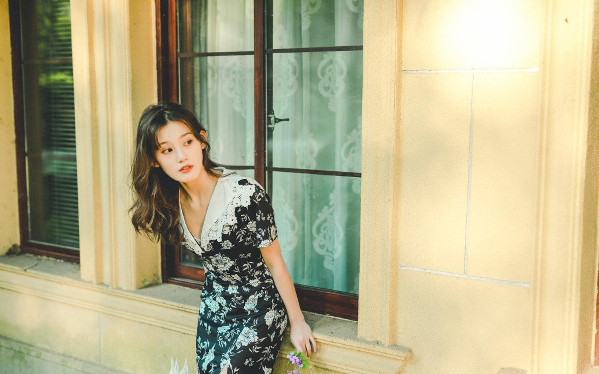 哈登带伤砍分助火箭逆转取胜,哈登跑向火箭替补席