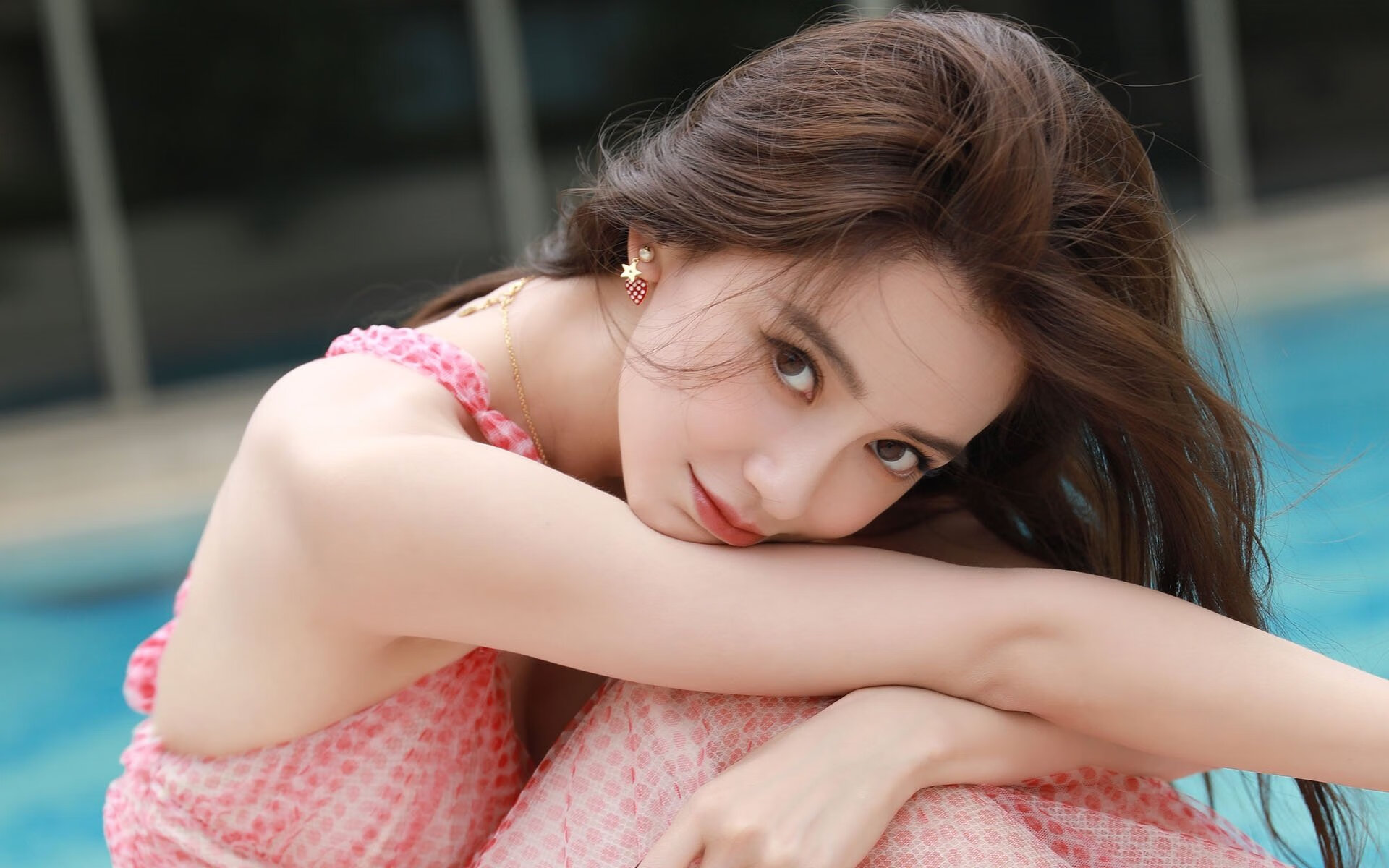 格鲁吉亚女篮在欧洲锦标赛中夺金，展现崭新实力