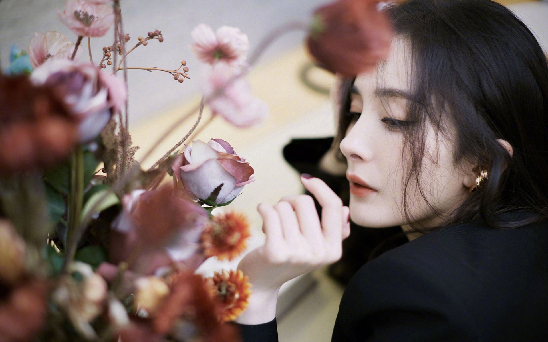 独行侠组织家庭观赛日营造亲情氛围，独行侠全家福